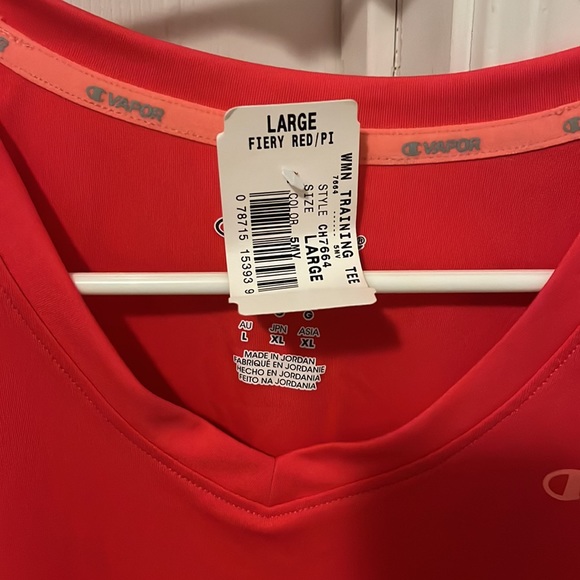 Champion. Sweat resistant red pink t shirt. - Picture 3 of 4